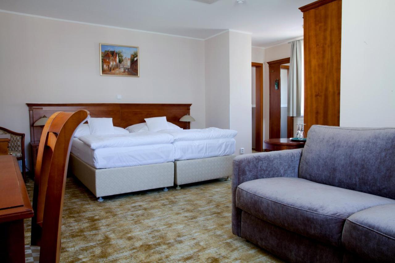 Wellness Hotel Ida Frantiskovy Lazne Exterior photo